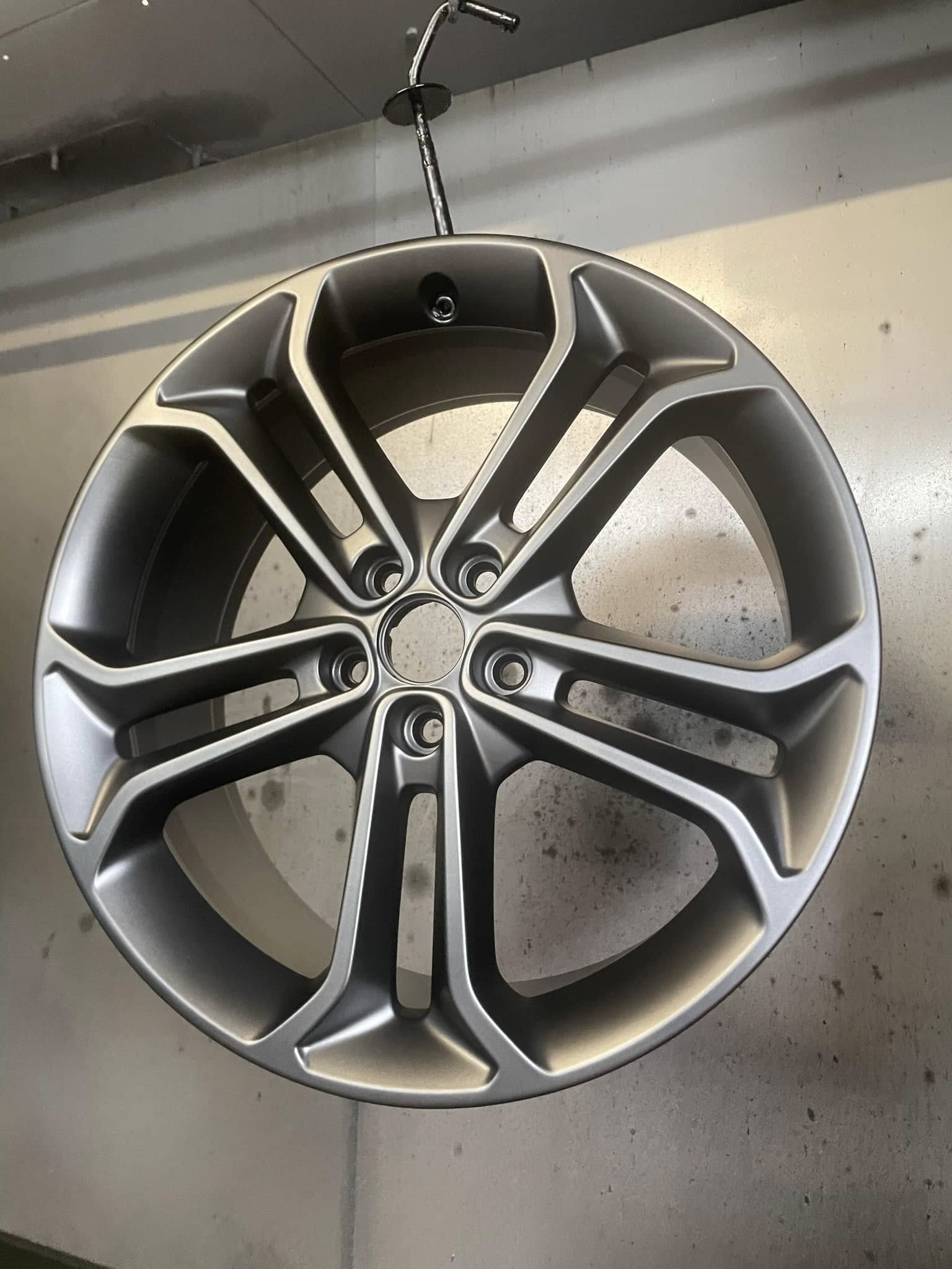 Royale Alloys gallery image